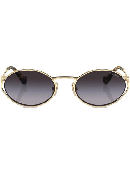 Miu Miu Eyewear lunettes de soleil ovales à plaque logo - iconiquefrance.com